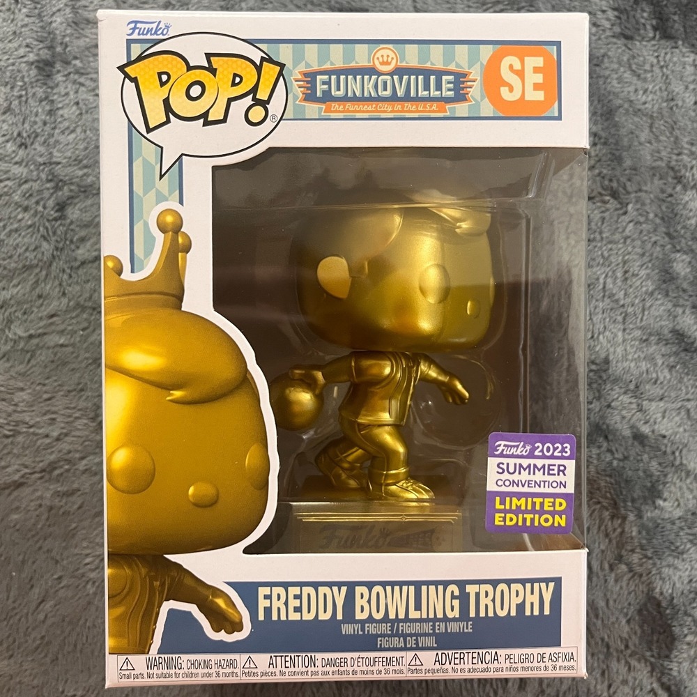 Funko Pop Freddy Bowling Trophy SDCC 2023 Exclusive Funkoville Special Edition